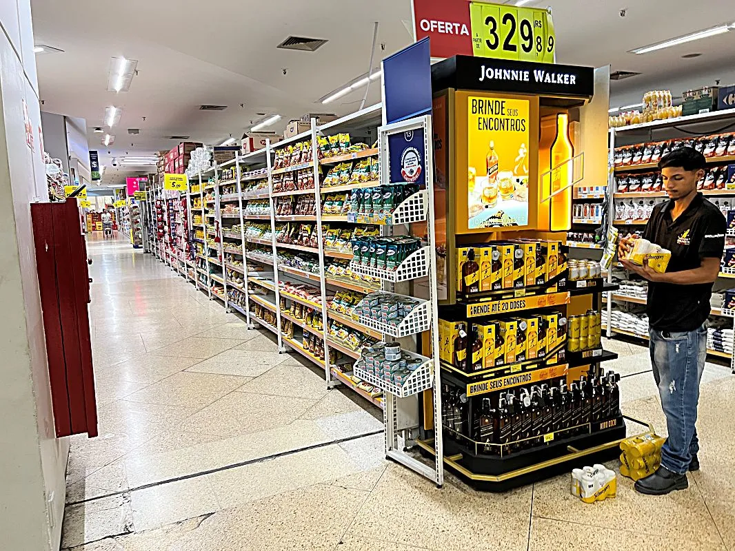 Gôndolas para supermercado