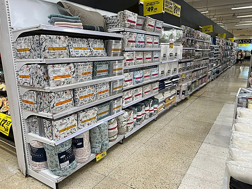 Gôndolas para supermercado em São Paulo