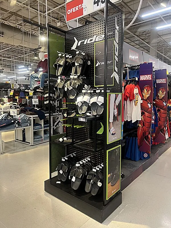 Ponta de gôndola mercado em São Paulo